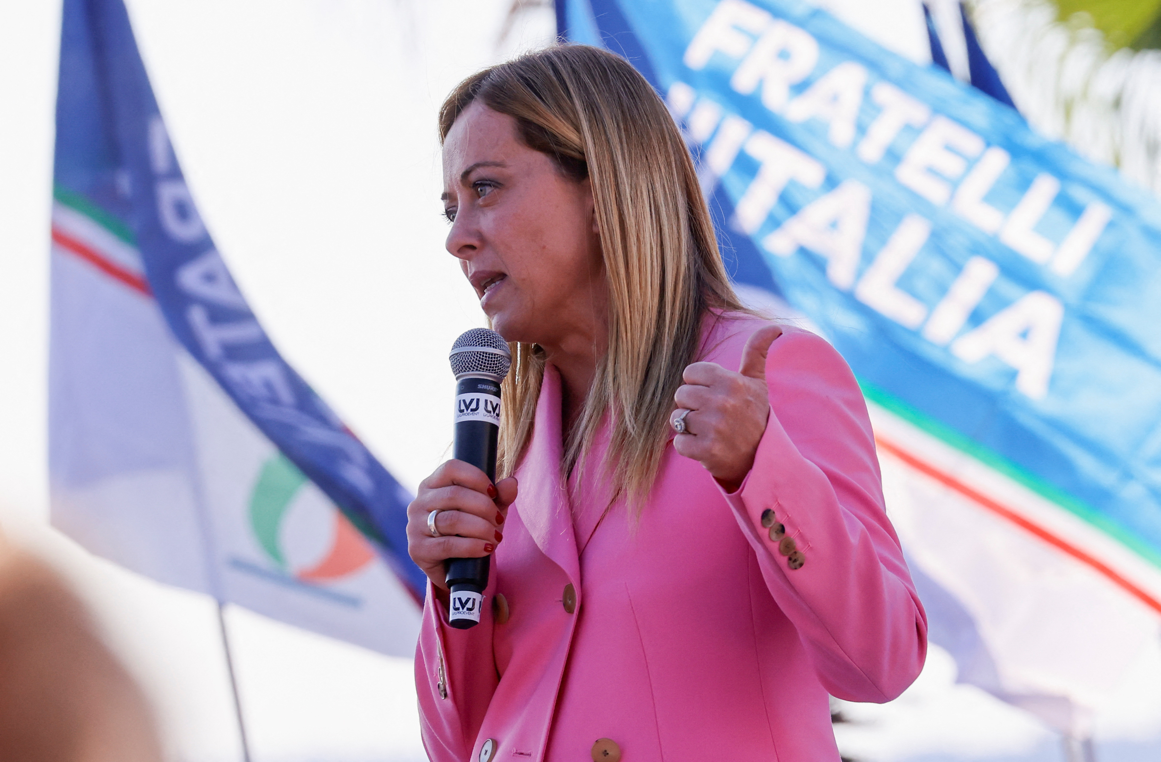 image Italy&#8217;s Meloni pledges arms for Ukraine, Berlusconi toes line