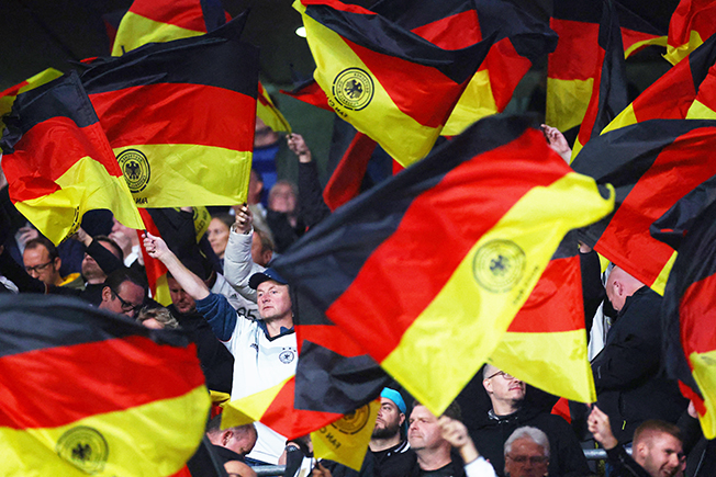image Suspected German &#8216;fans&#8217; attack pub customers before Wembley clash