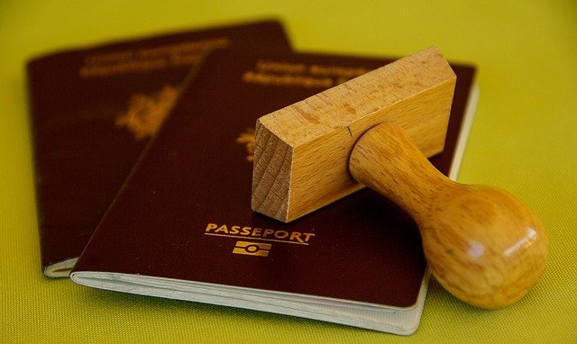 image Three arrested at Paphos airport for forged documents, impersonation