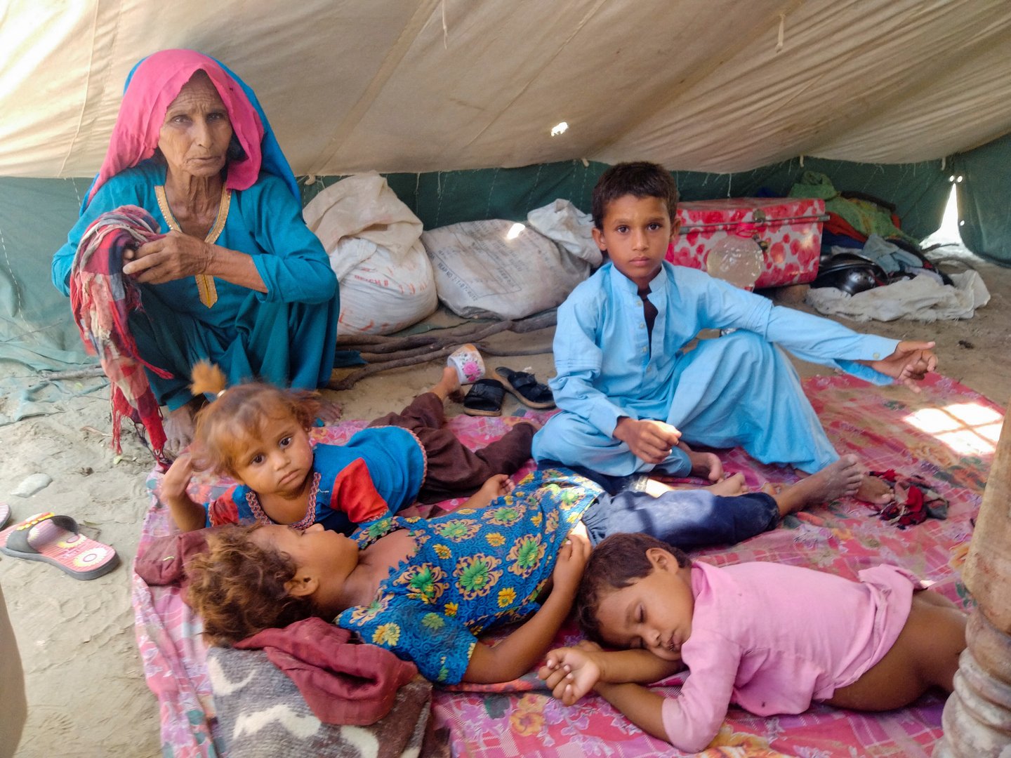 image A child&#8217;s death highlights threat posed to young by Pakistan&#8217;s floods