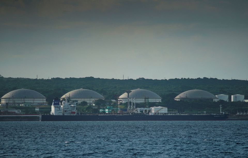 image US says Russia oil price cap should reflect historical prices, curb Putin profit