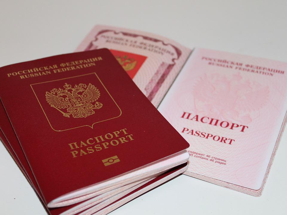 image EU makes it harder for Russian tourists to enter bloc from Monday