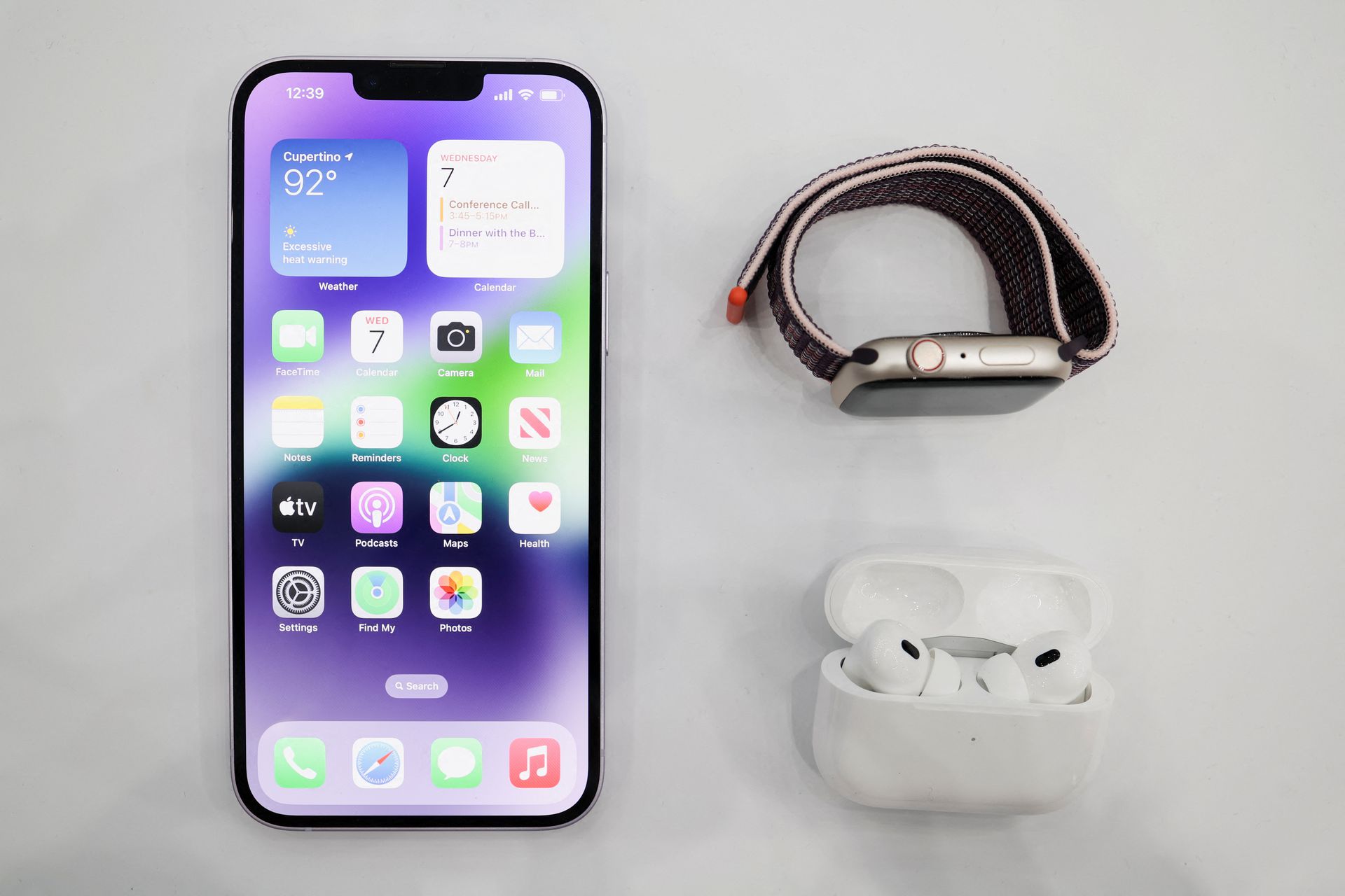 image Apple unveils iPhone 14 with satellite SOS, Ultra Watch for outdoors
