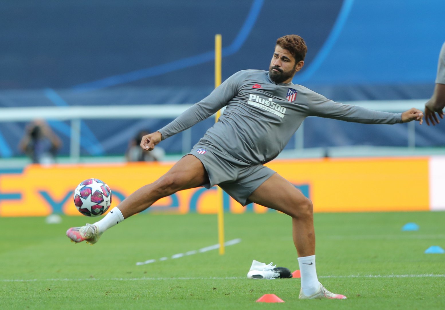 image Wolves sign former Chelsea striker Costa amid injury crisis
