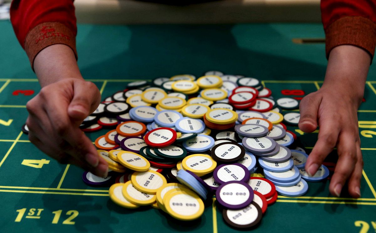 image Two arrested for embezzling $100k from north casino