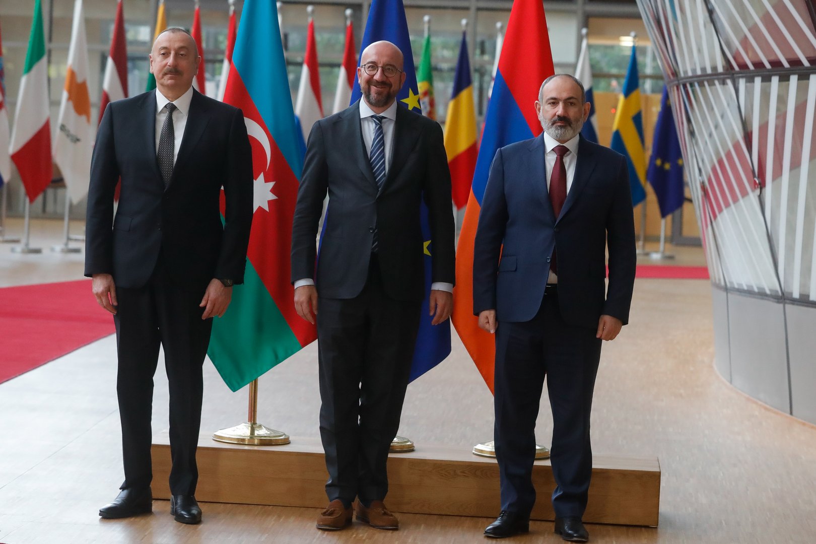 image Armenia and Azerbaijan accuse each other of breaking ceasefire pact