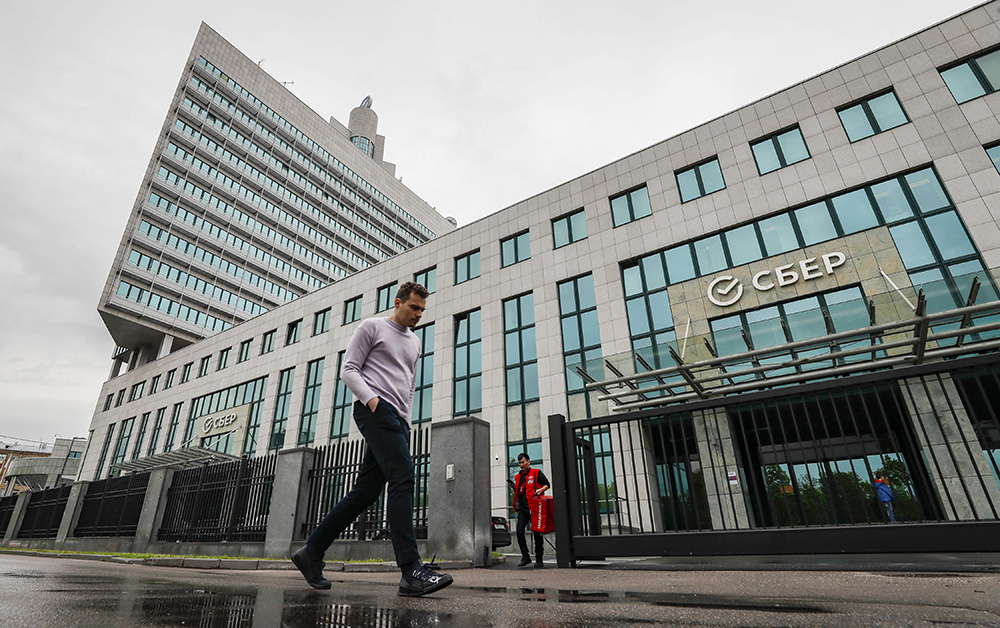 image UK sanctions Russians linked to &#8216;sham&#8217; referendums in Ukraine