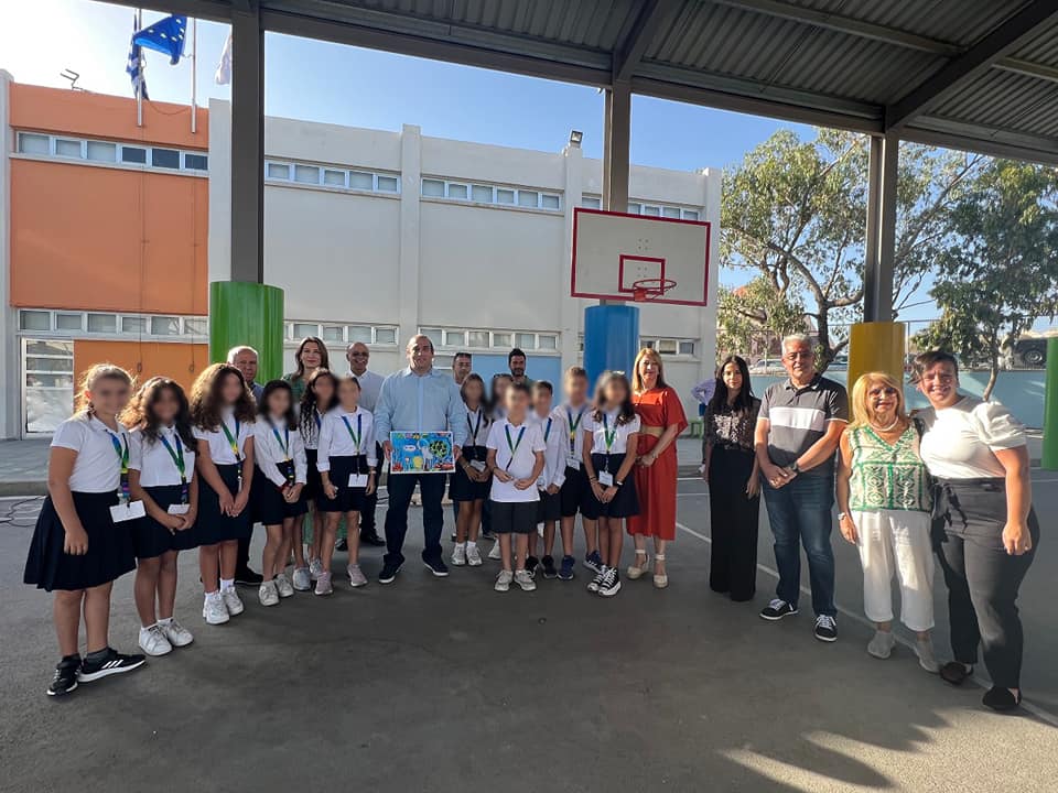 image Transport minister assures Limassol schoolchildren measures underway to cut noise pollution