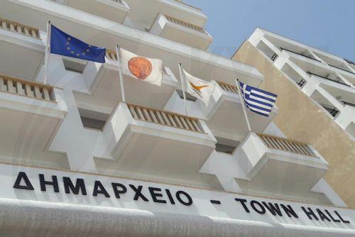 image Larnaca calls for greater police role after graffiti appears