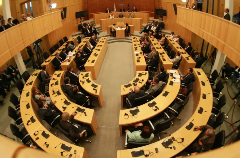 image Efforts to give people a greater voice in parliament underway