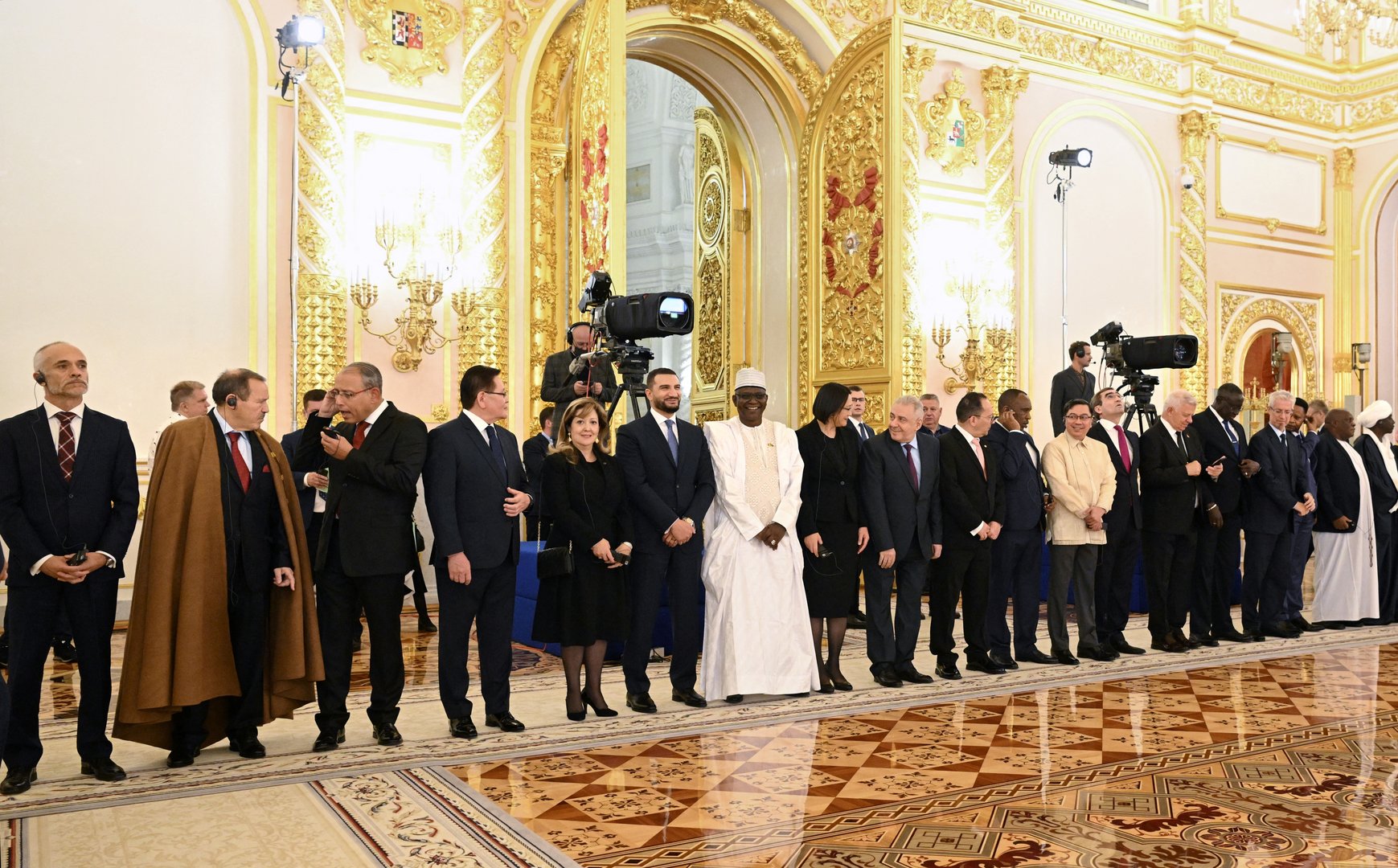 image Putin backs Cyprus solution based on UN resolutions