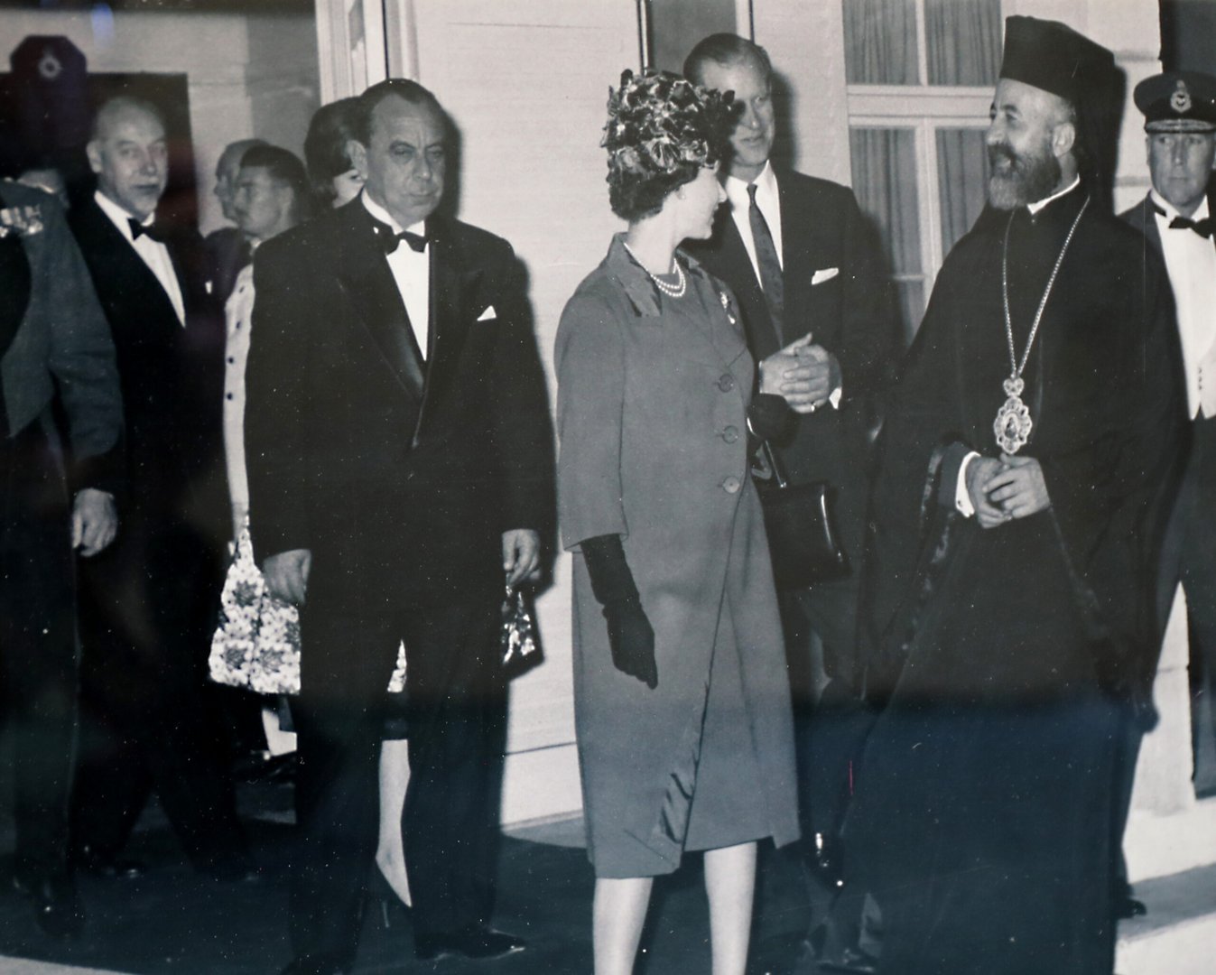 queen on akrotiri 1961 stopover