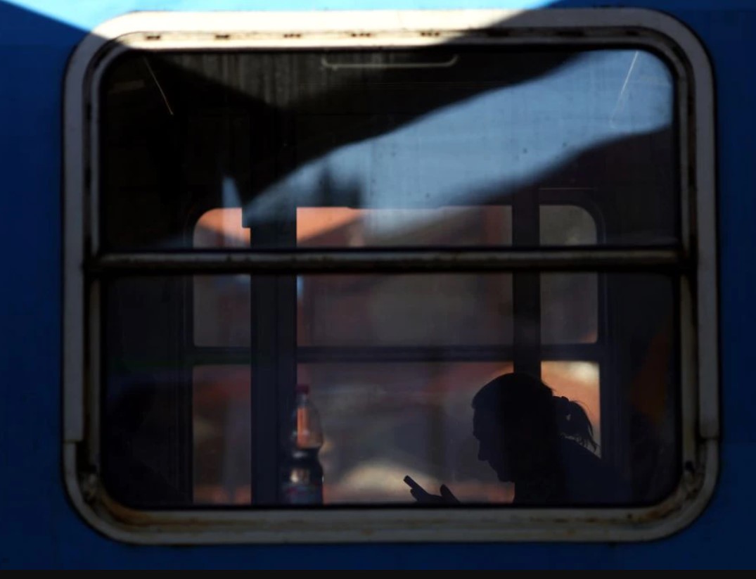 image Europe braces for mobile network blackouts