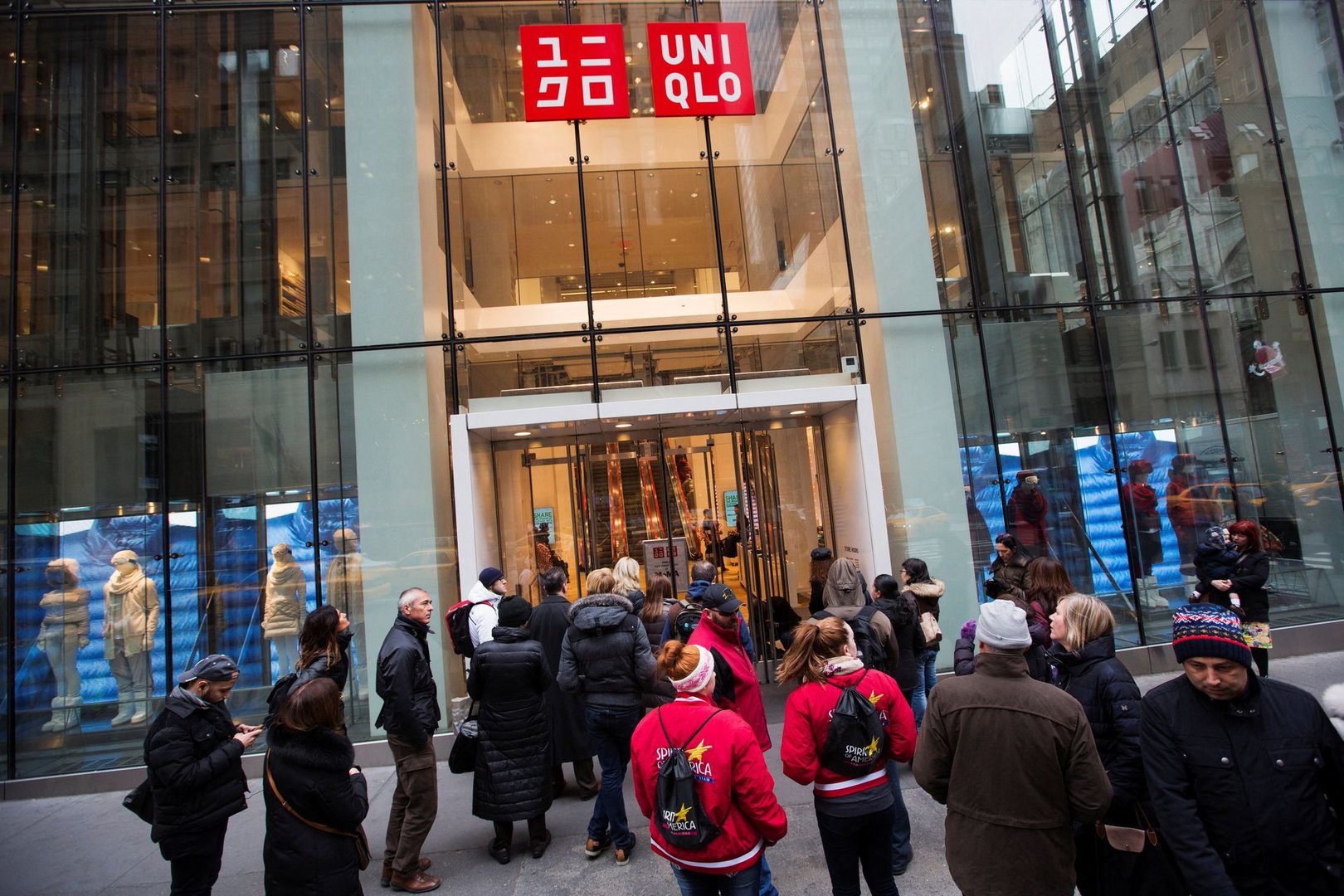 image Amid US retail gloom, Uniqlo shines on COVID-triggered revamp
