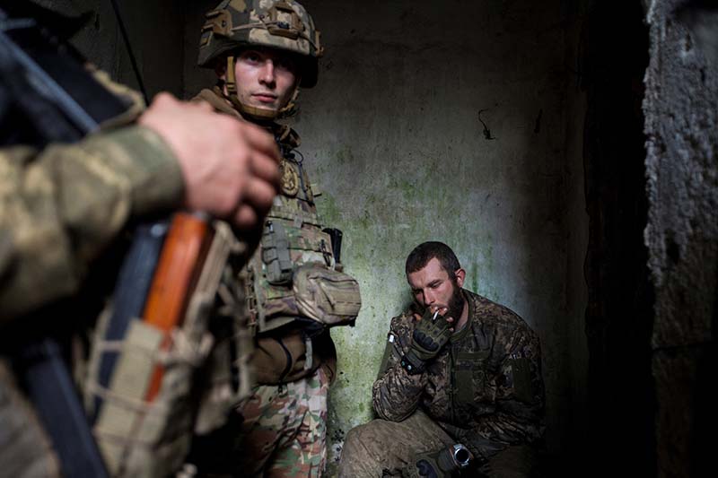 image Ukraine reports rapid push back of Russian troops on two fronts