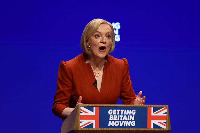 image Weakened Truss pledges to steer Britain through &#8216;stormy days&#8217; (Update)