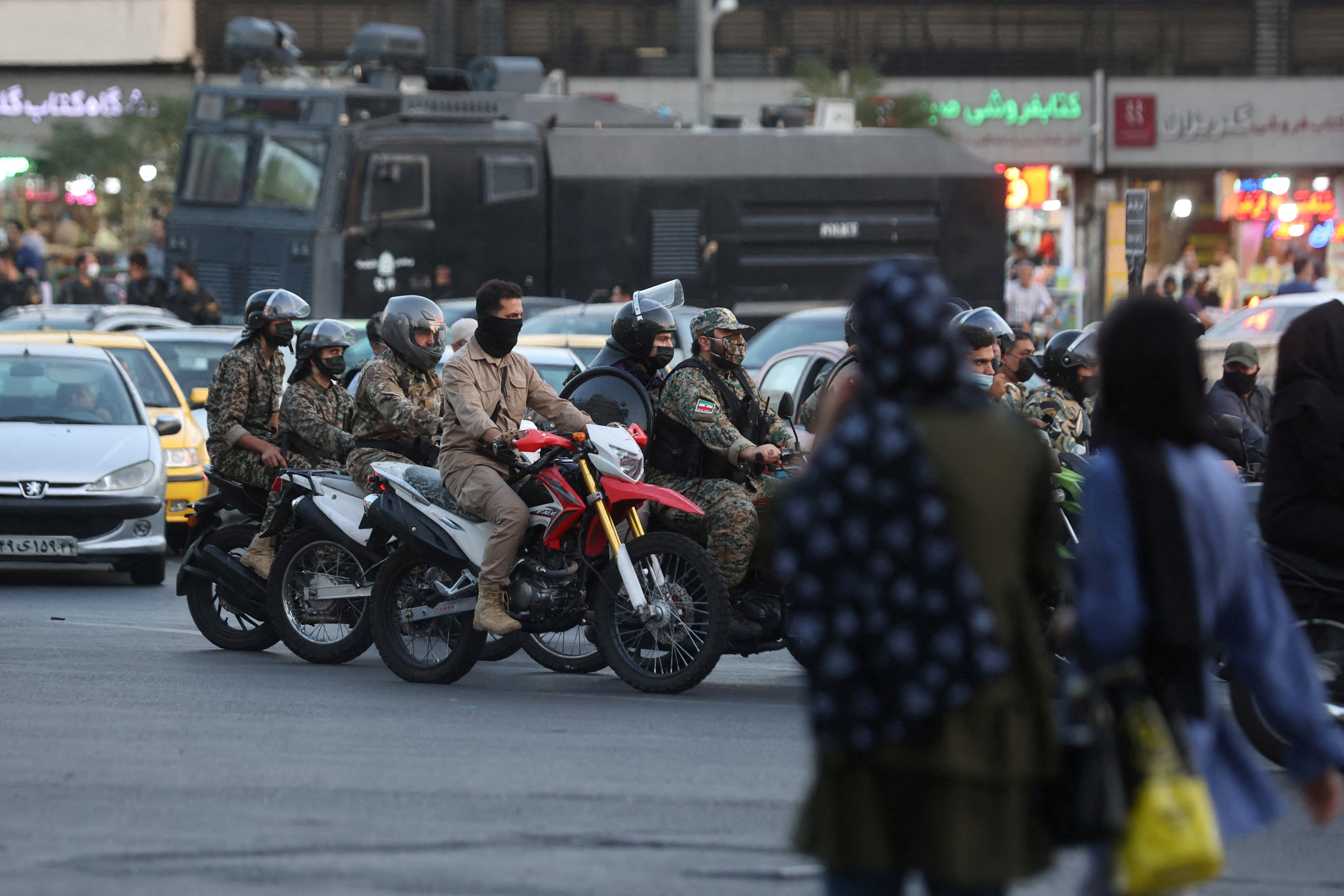 image Protests continue across Iran as rights group reports 19 minors killed