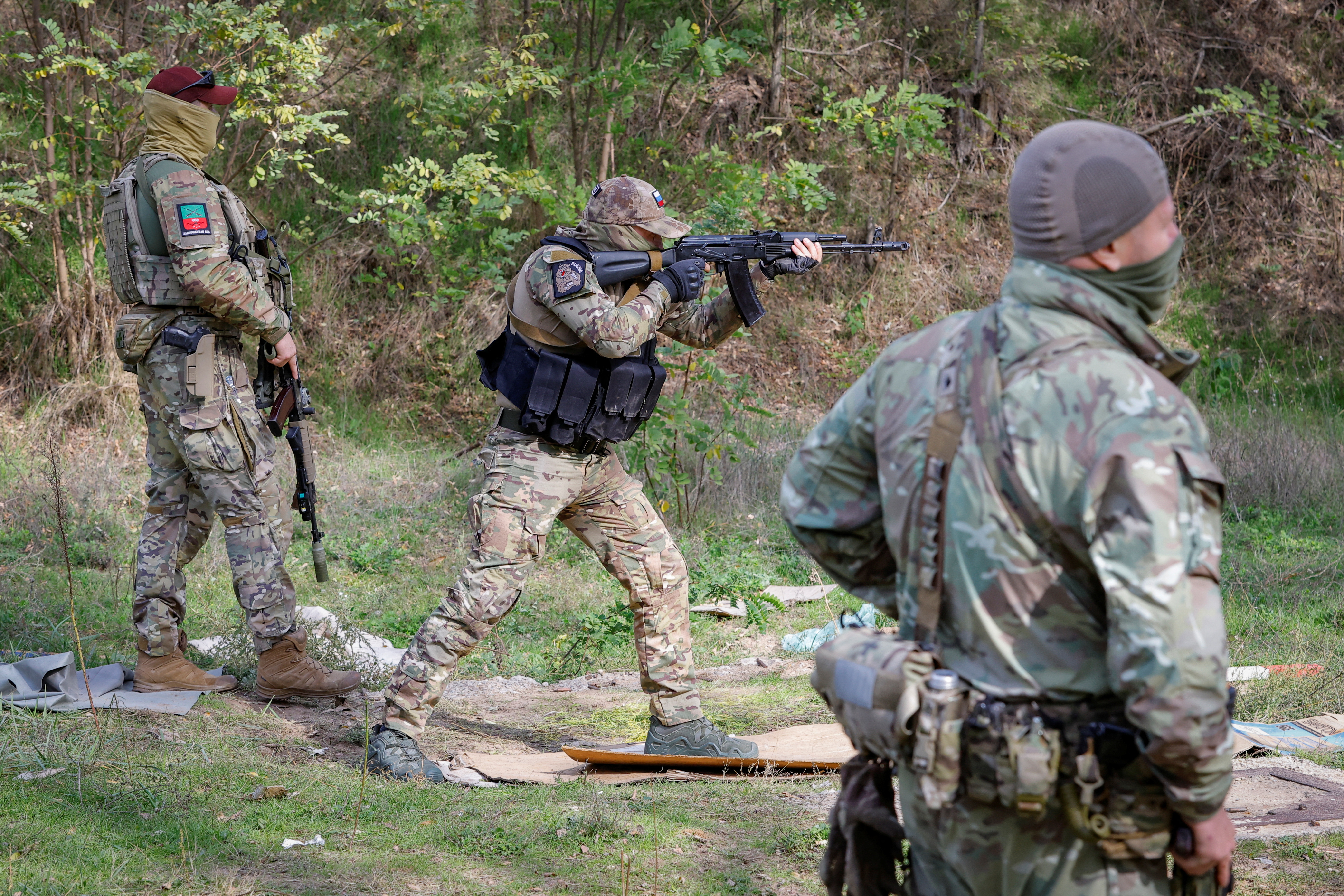 image Russia, under pressure in southern Ukraine, captures villages in east