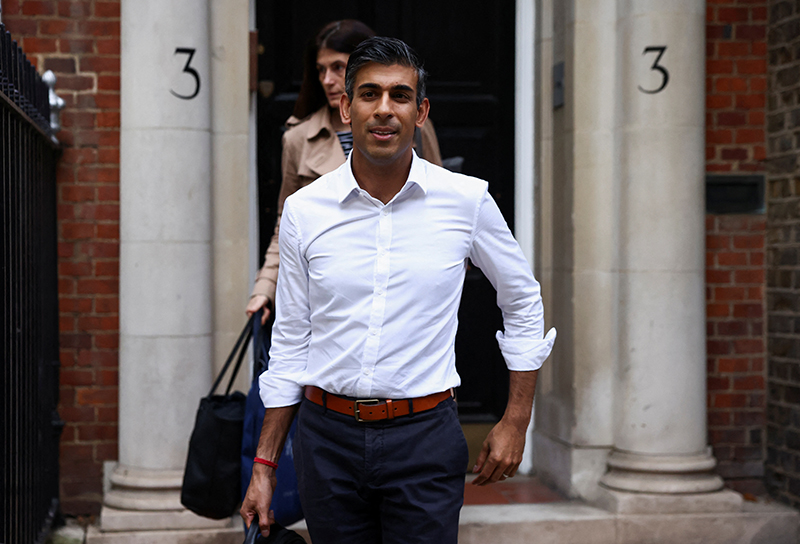 image Sunak favourite to be UK PM after Johnson drops comeback bid
