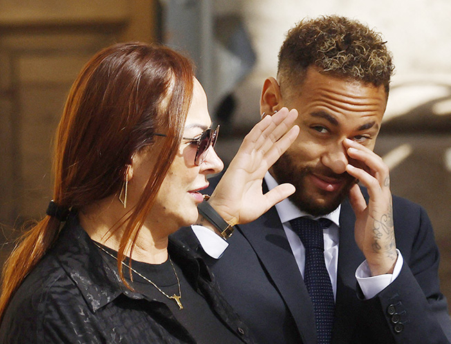 image Neymar tells court did not participate in Barcelona transfer talks
