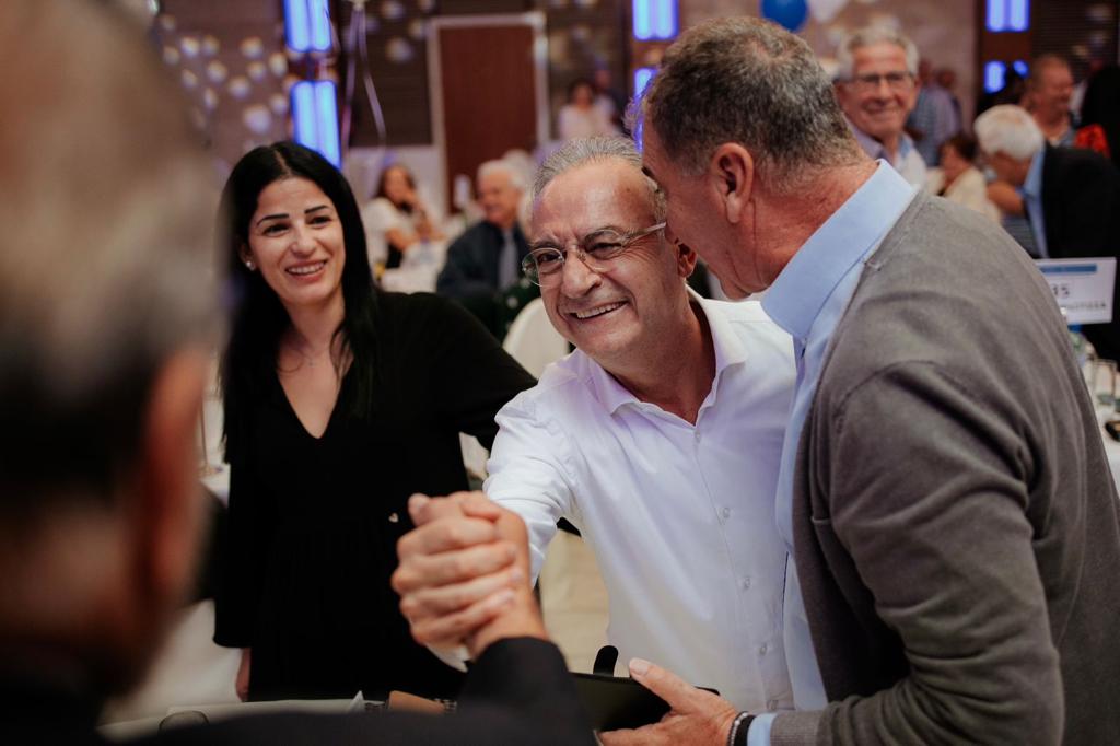 feature elias disy leader averof neophytou greets supporters
