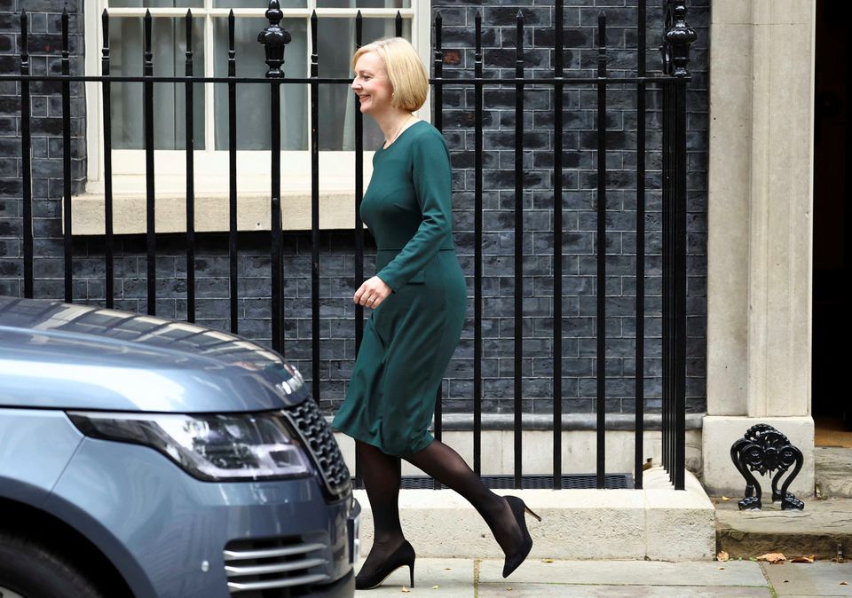 image Goldman Sachs sees deeper UK recession after tax U-turn