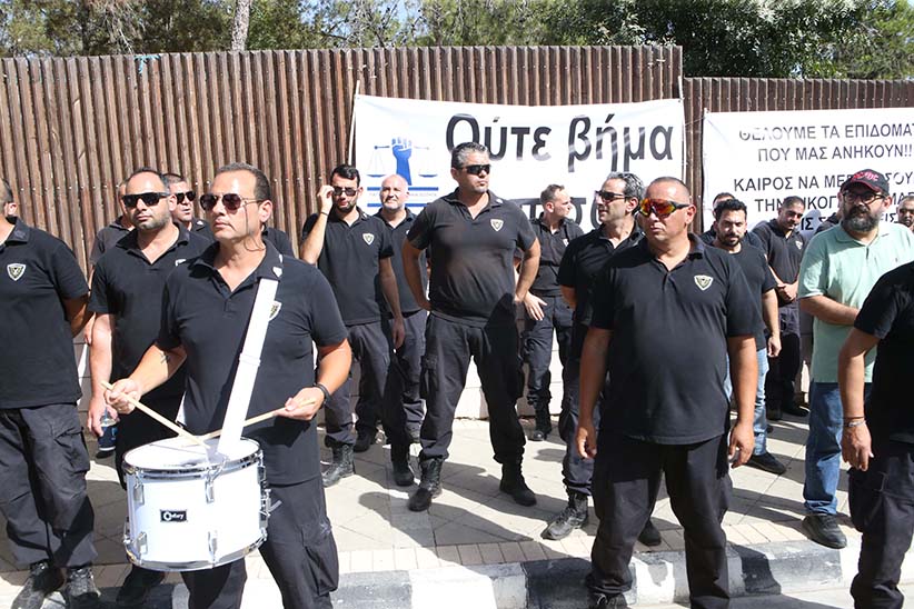 image Isotita prison guards suspend strike, ready to discuss their demands