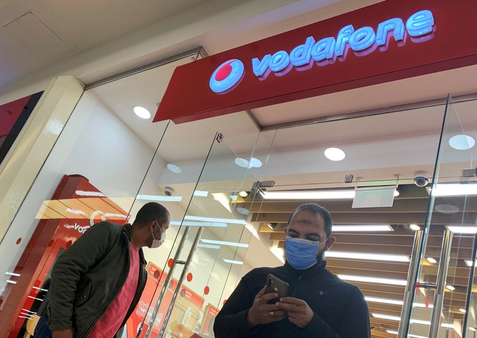 image Vodafone in talks for UK merger with Hutchison&#8217;s Three