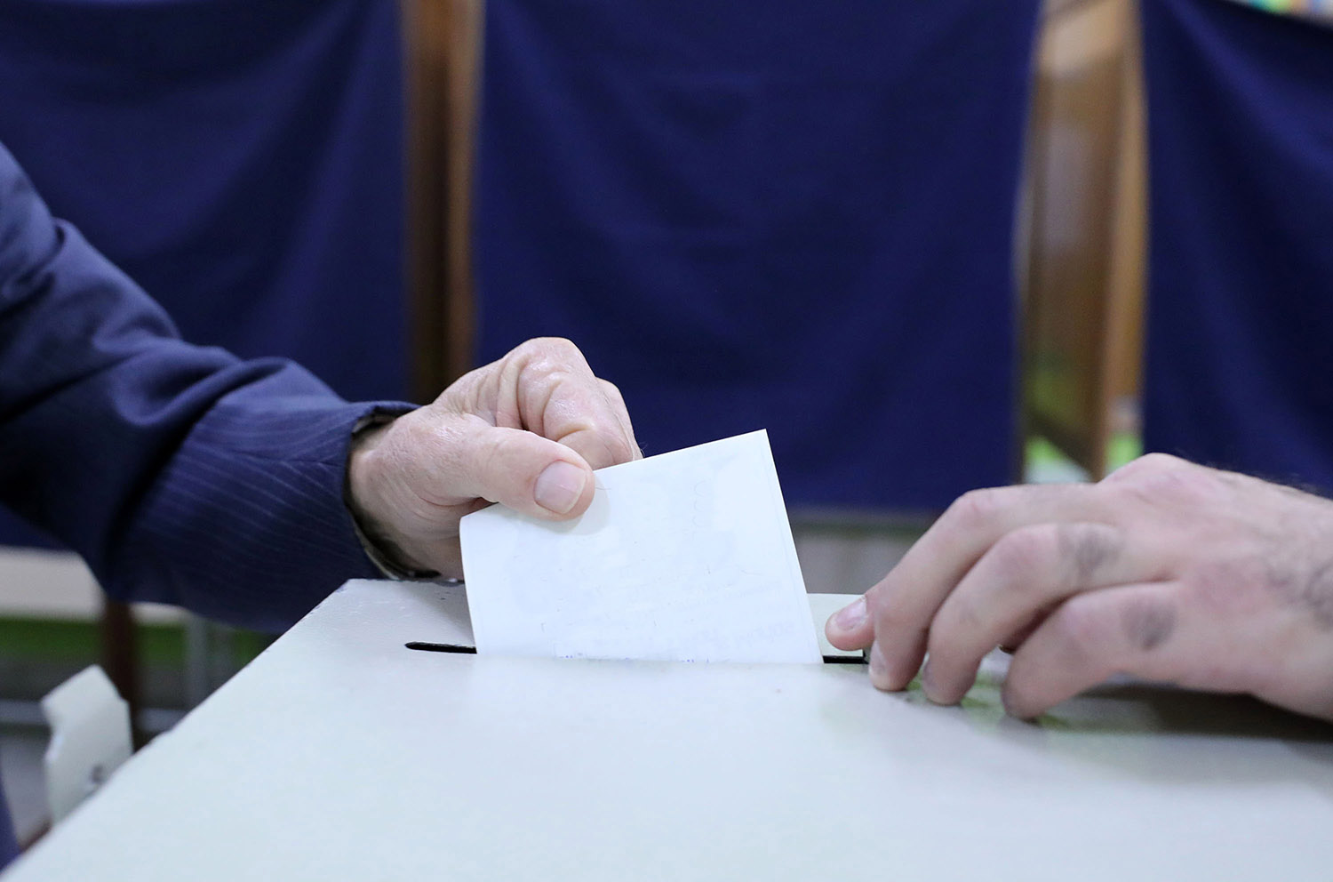 image Covid precautions for Sunday’s elections