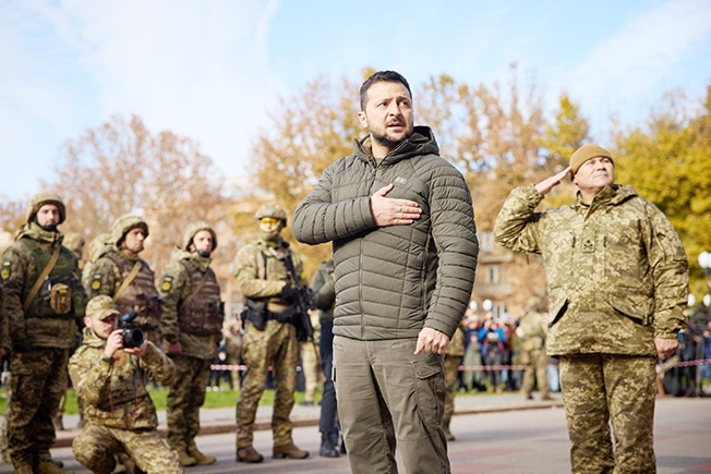 image Russia and US &#8216;talking&#8217; as Zelenskiy celebrates big victory