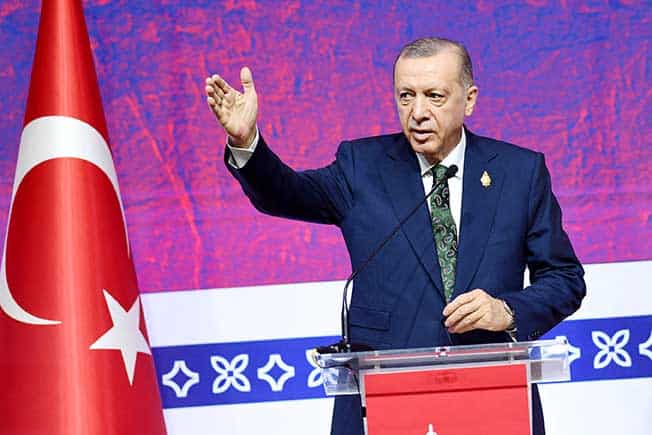 image Erdogan tells Netanyahu relations should be maintained with mutual respect