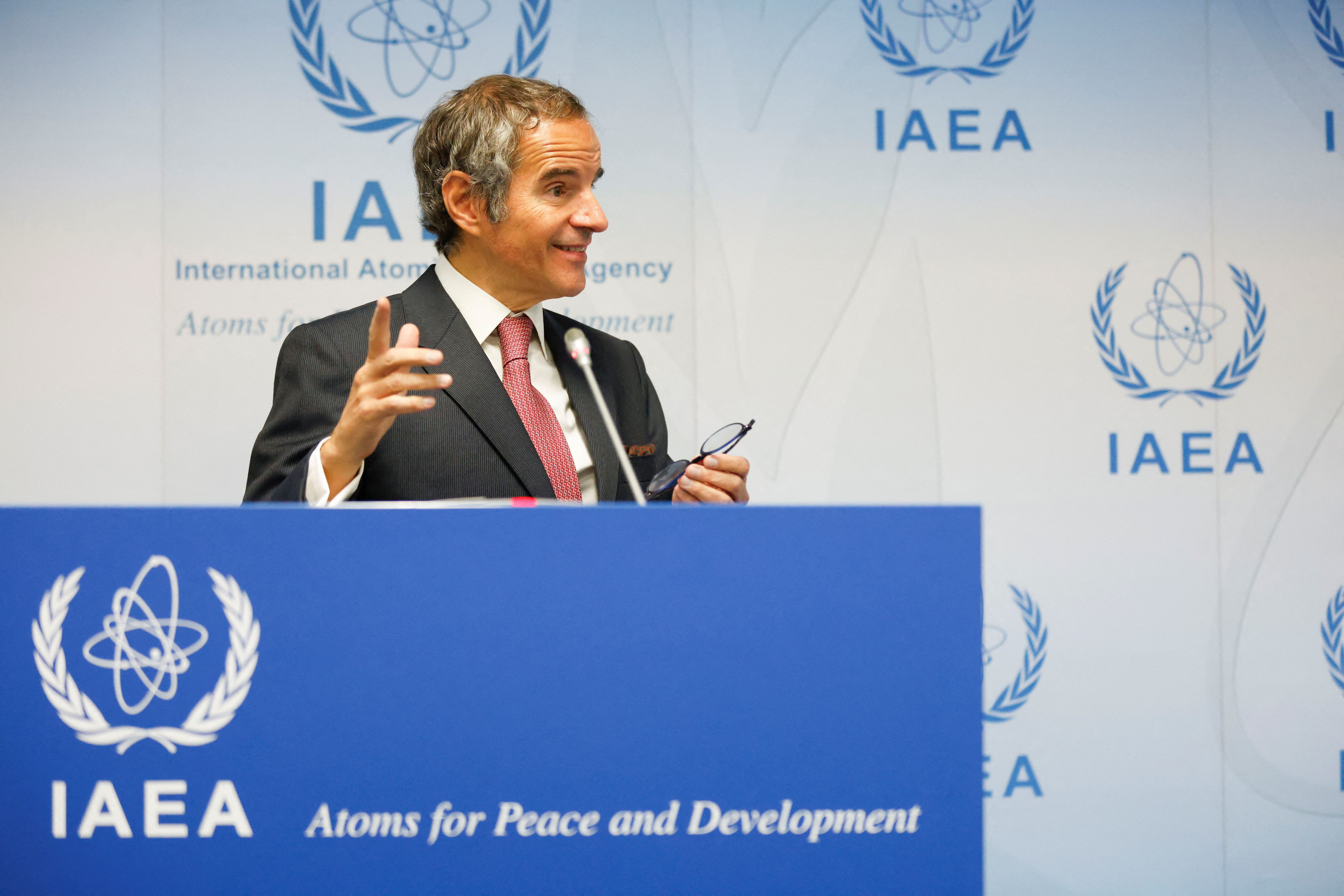 image UN nuclear watchdog board again urges Russia to end actions at Ukrainian plants