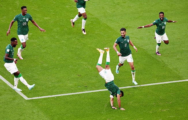 image Saudi Arabia beat Argentina in stunning World Cup upset