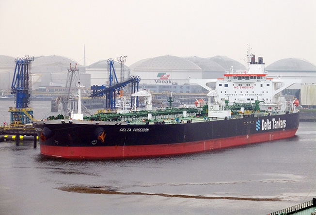 image Iran releases two Greek tankers seized in May