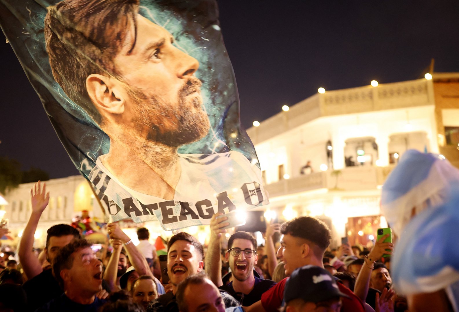 image Mexico and Argentina fans bring feisty rivalry to Qatar
