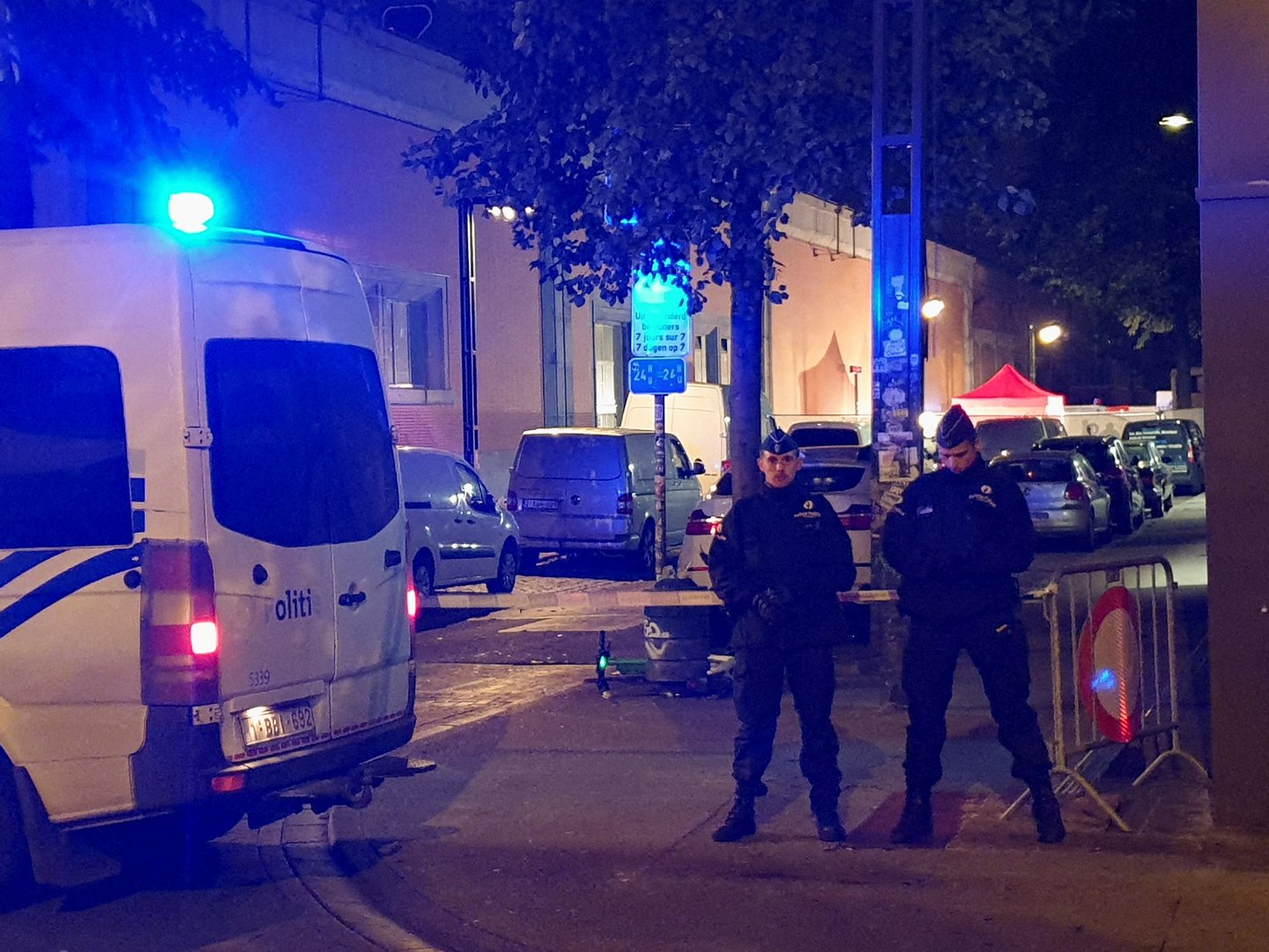 image Suspect in fatal stabbing of Brussels policeman was known radical