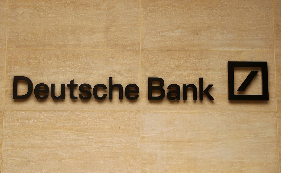 image Deutsche Bank warns of peril in borrowing from US banks