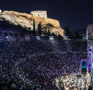 feature2 the audience at the odeon of herodes atticus