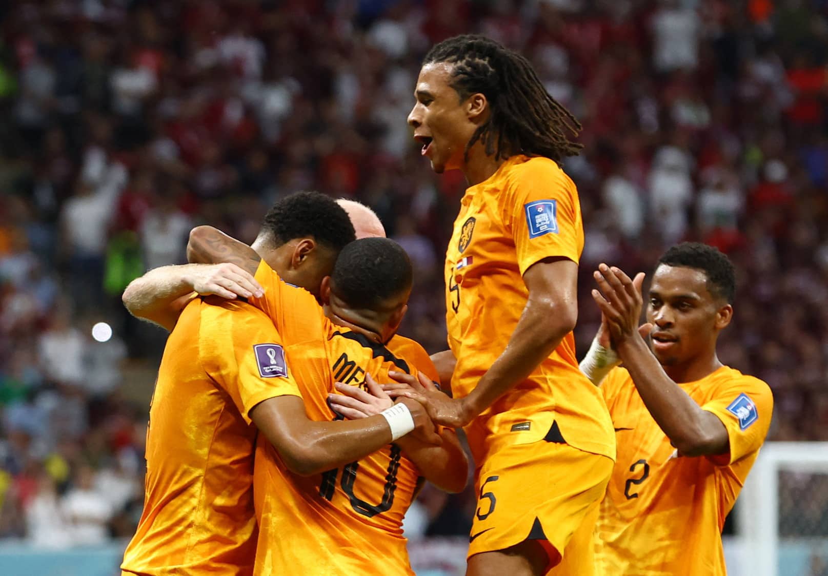 image Netherlands beat Qatar to top Group A, Senegal also through