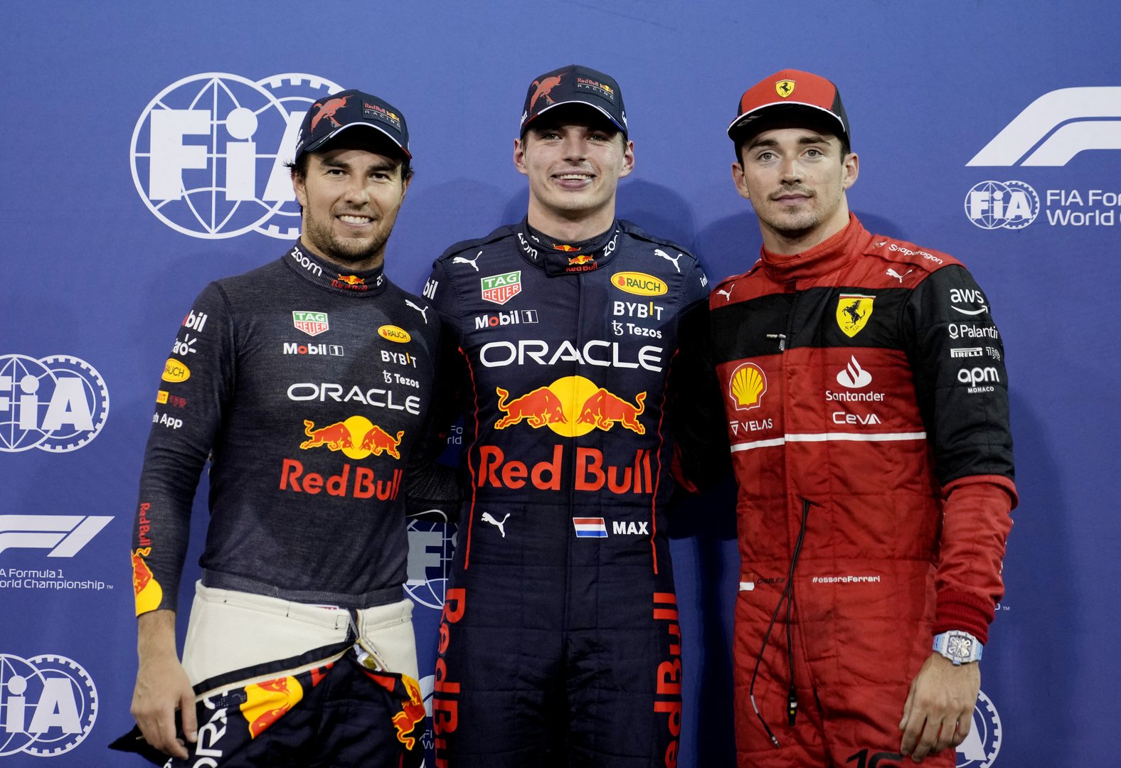 image Verstappen takes final pole of the F1 season in Abu Dhabi
