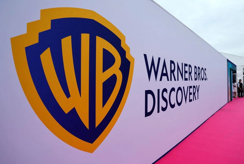 image Warner Bros Discovery reports loss, but &#8220;Dragon&#8221; on fire