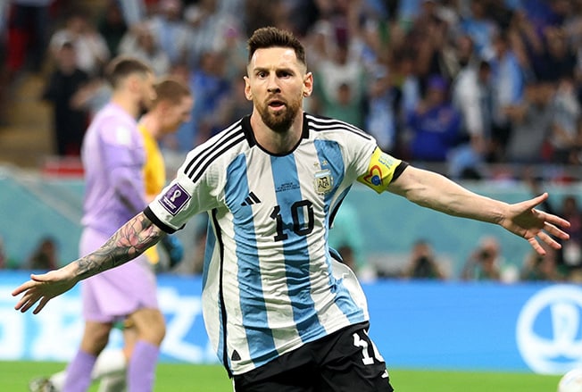 image Messi helps Argentina past Australia into World Cup quarter-finals