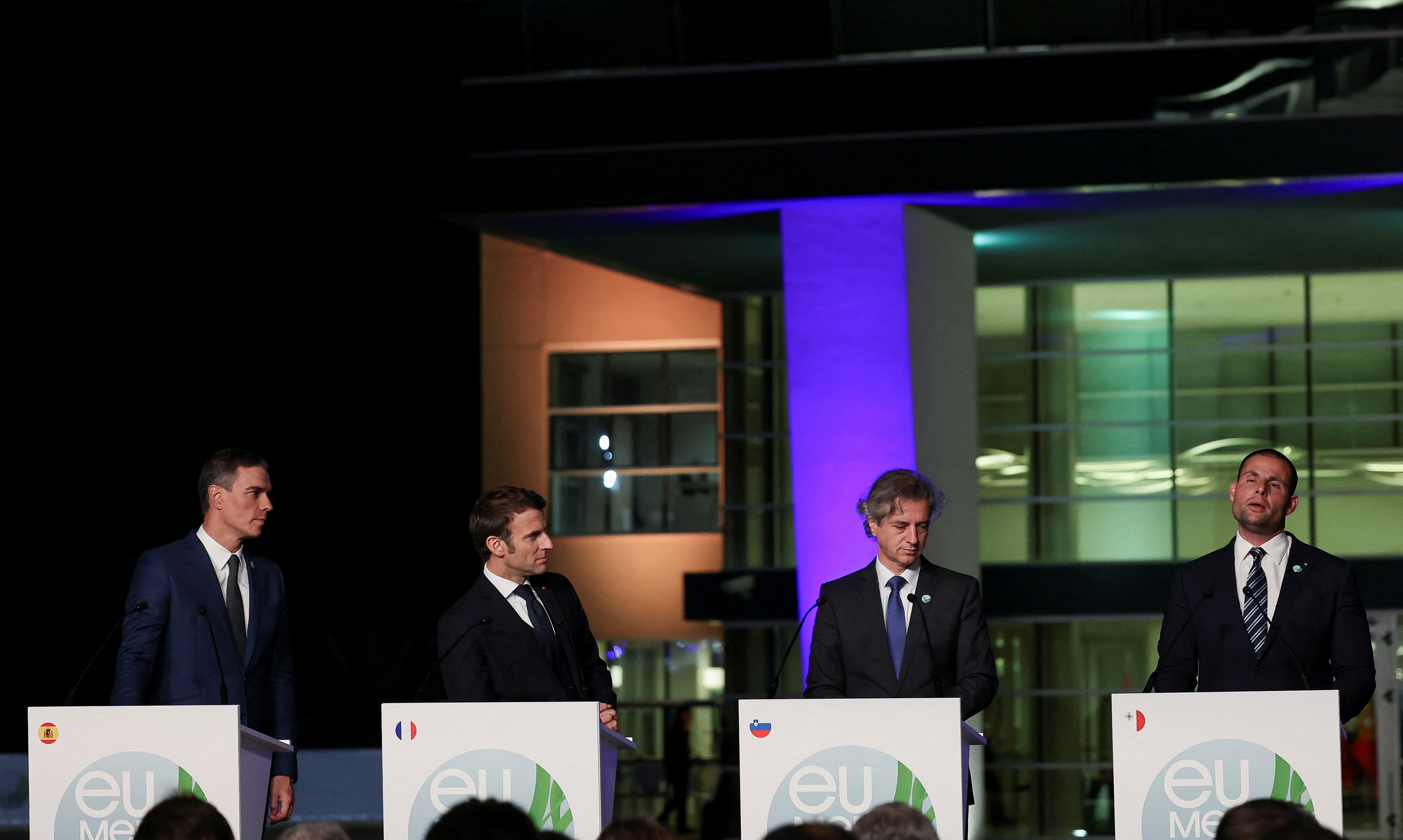 image Spain&#8217;s Sanchez says EUMED will push for dynamic gas price cap (Updated)
