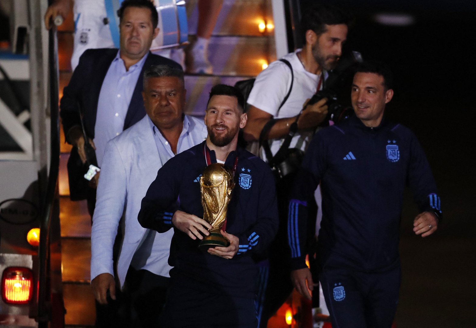 image Argentina&#8217;s World Cup winners arrive home to hero&#8217;s welcome