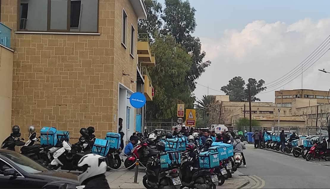 image Wolt drivers striking over pay cuts as prices rise (with video)