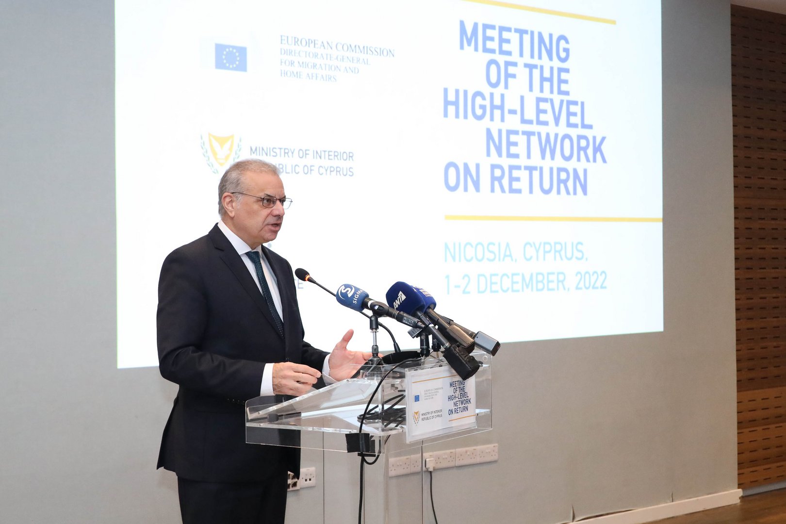 image Cyprus has repatriated nearly 7,000 migrants in 2022 (Updated)
