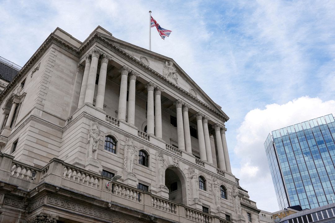 image Bank of England allots second-highest amount on record at short-term repo