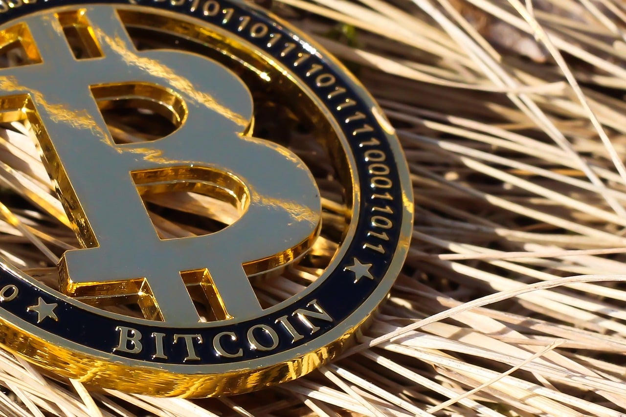 image Reasons behind the massive volatility of bitcoin