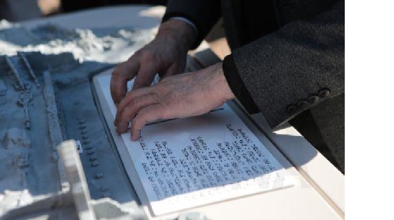 image Poetry collection in Cypriot dialect published in braille