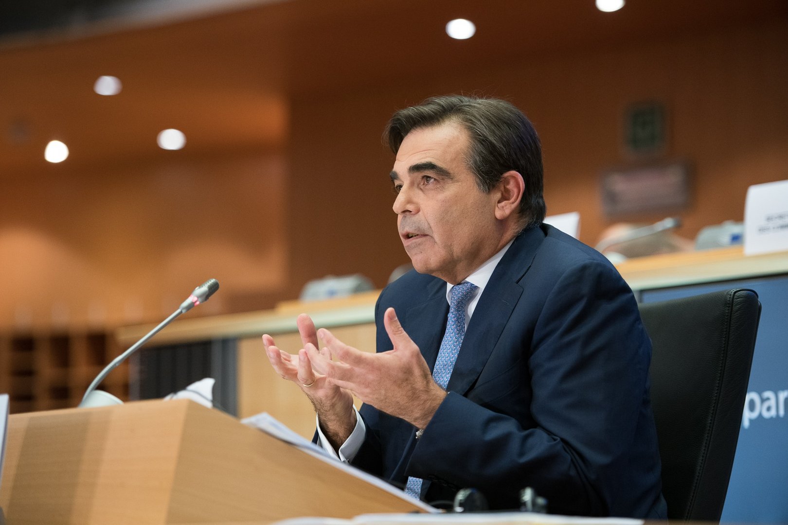 image The European Commission is ready to support process of reunifying Cyprus